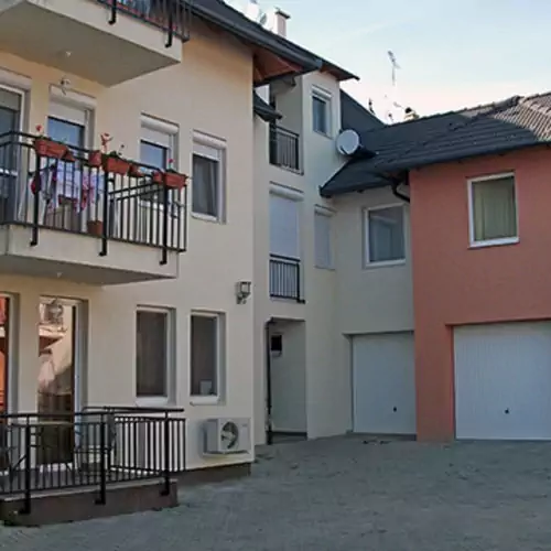 Bettina47 Apartman Hajdúszoboszló 004 kép