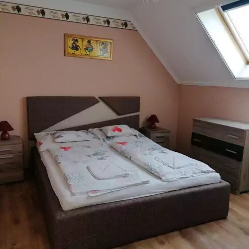 Bettina47 Apartman Hajdúszoboszló 003 kép