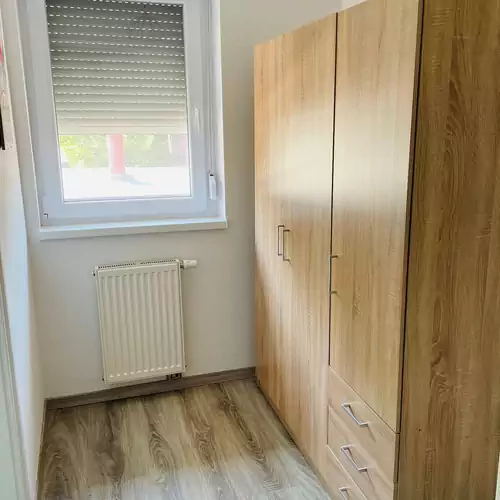 Csokonai Jobb Nagy Apartman Zamárdi 002 kép
