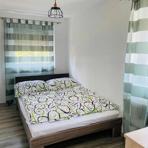 Csokonai Jobb Nagy Apartman Zamárdi  4