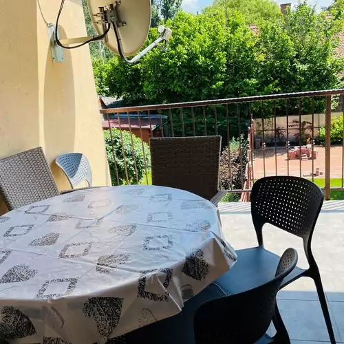 Csokonai Jobb Nagy Apartman Zamárdi 006 kép