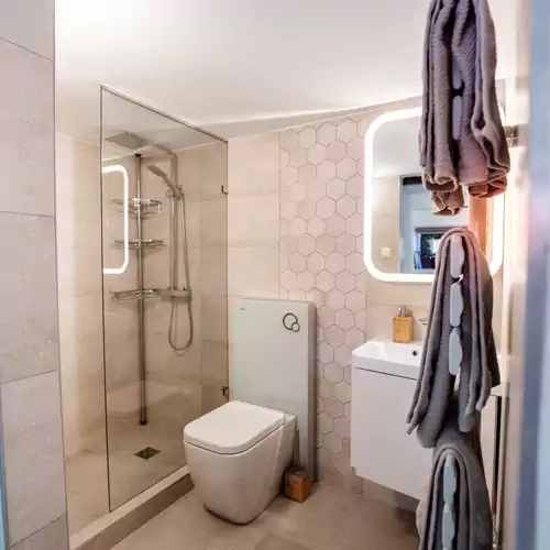 Csendeskert Wellness Apartmanok Balatonalmádi 009 kép