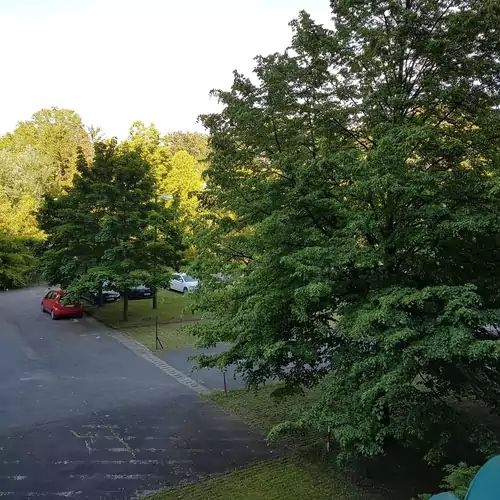 Neptun Apartmanház Platánsor Balatonföldvár 003 kép