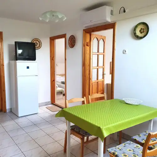 Fecske Apartmanház Berekfürdő 015 kép