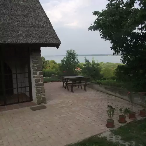 Siki Nyaralóház Tihany 003 kép