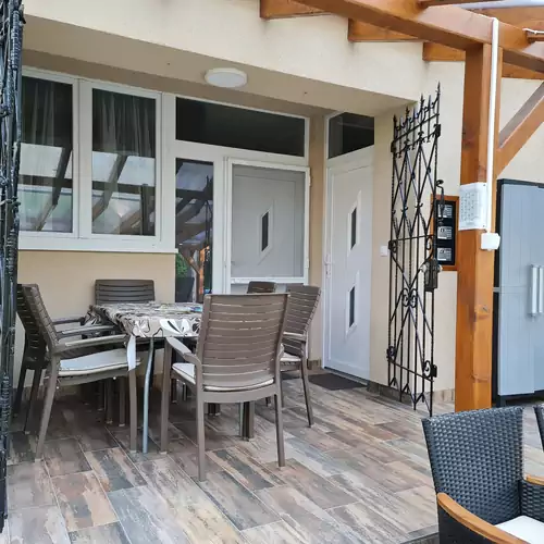 Glória Apartmanház Siófok 002 kép