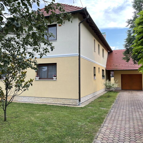 Irsai Villa Siófok  3
