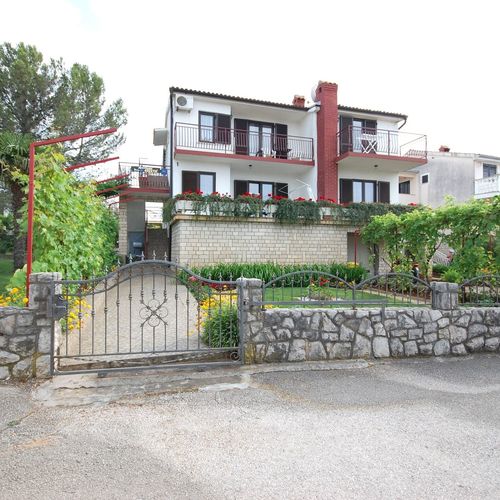 Apartments Ivanka Njivice Krk  2