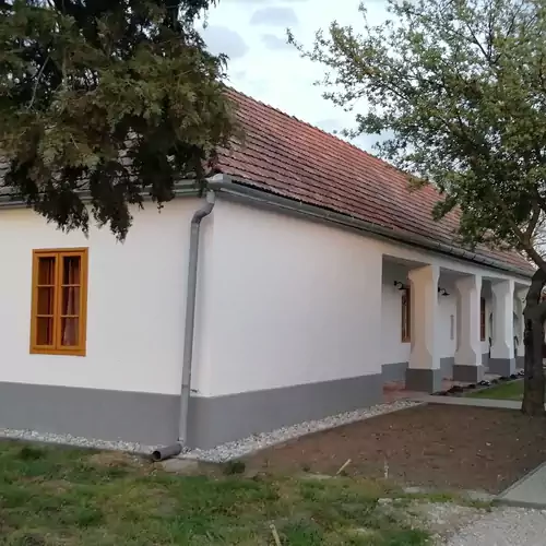 Magor Vendégház Tét 002 kép