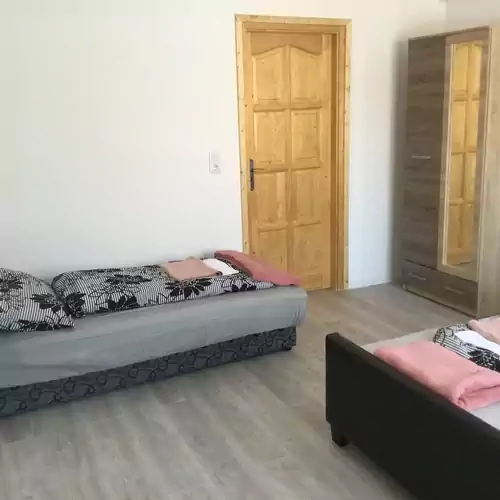 Gosztola Apartmanház Hidegség 003 kép