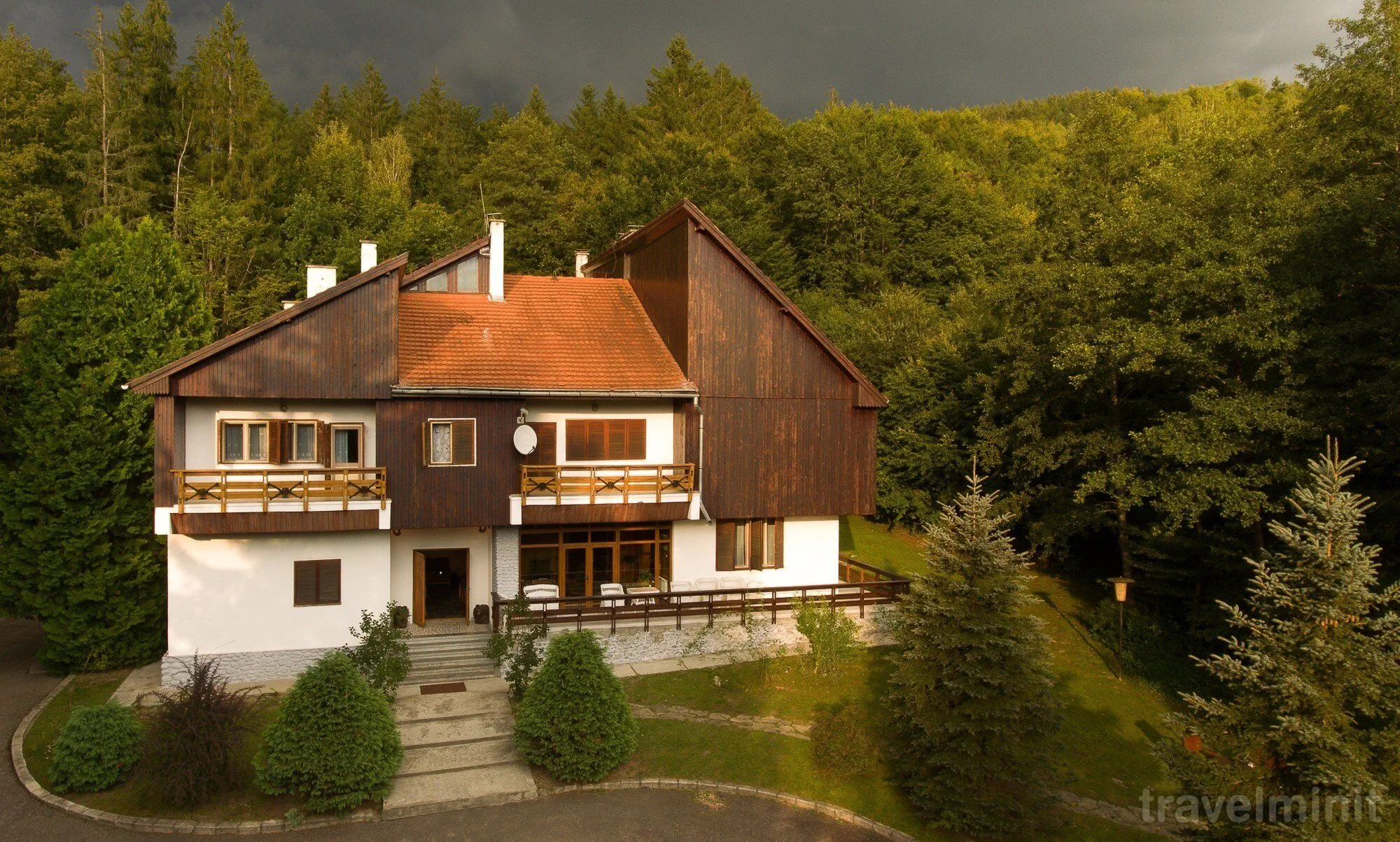 Kormos Residence Filia