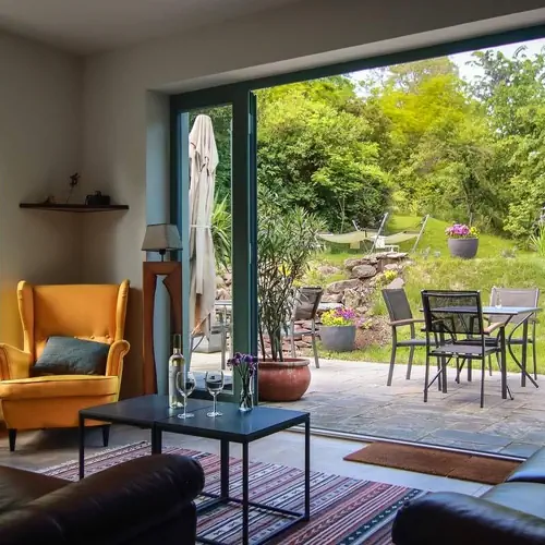 T&aacute;rsalg&oacute; &eacute;s terasz