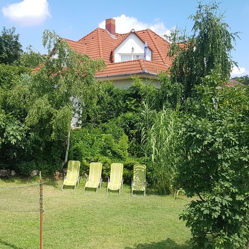 Flóra Vendégház Vonyarcvashegy  4