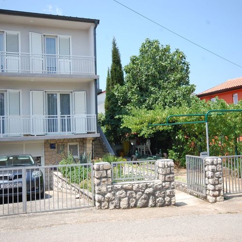 Apartments Jakobi Njivice Krk  4
