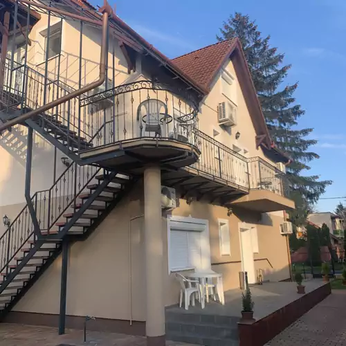 Gábor Áron Apartment Hajdúszoboszló 010 kép