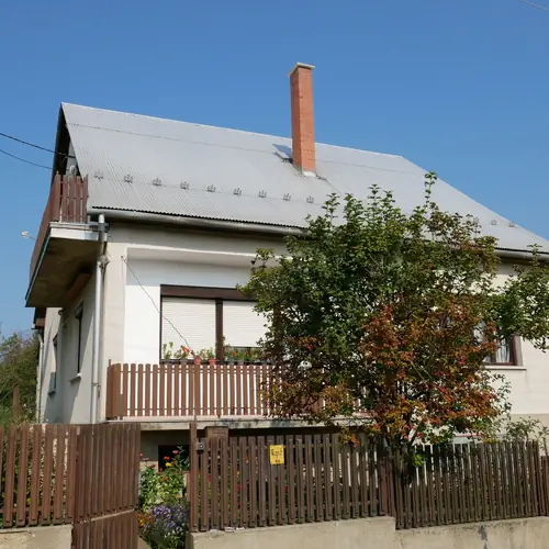 Az &eacute;p&uuml;let