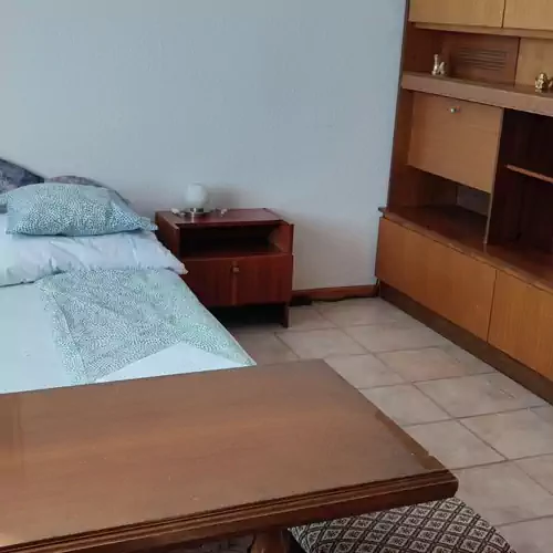 Róbert Apartman Balatonalmádi 003 kép