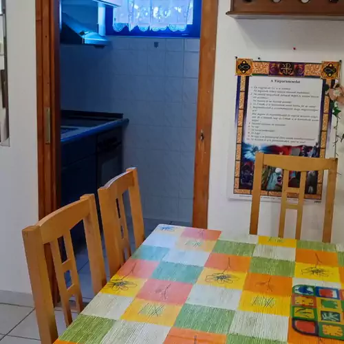 Róbert Apartman Balatonalmádi 005 kép