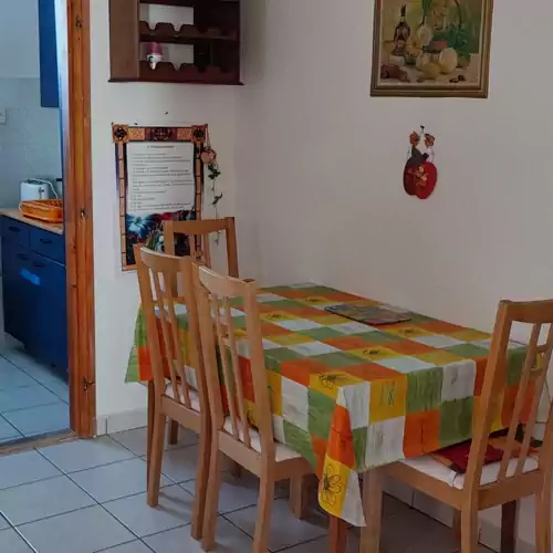 Róbert Apartman Balatonalmádi 007 kép