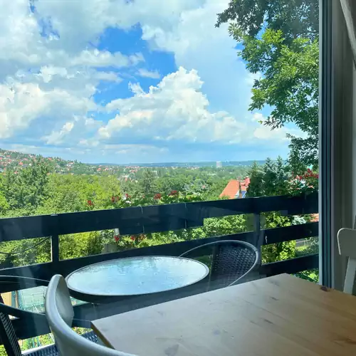 Káptalan Apartmanház Balatonalmádi