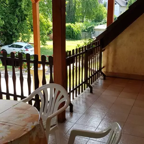 Zalán Apartmanház Balatonboglár 002 kép