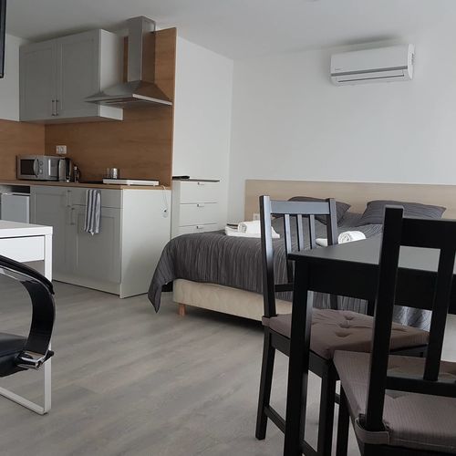 1 szobás apartmanunk francia ággyal - (bonnell rugós hotelágy, 5 csillagos szállodai kényelmet biztosít)