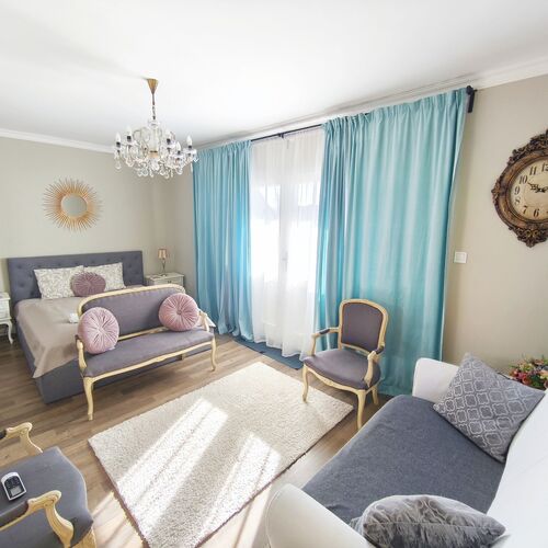 Emelet: H&aacute;l&oacute;szoba/1