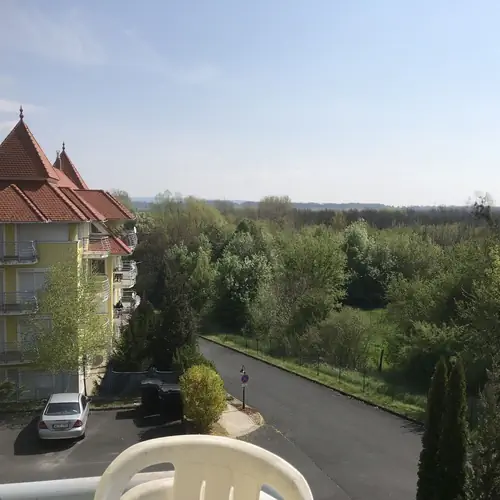  Kil&aacute;t&aacute;s az erk&eacute;lyről