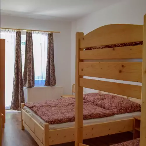 Petróczy István Polgári Védelmi Kiképző Bázis Apartman Kovácsvágá 005 kép
