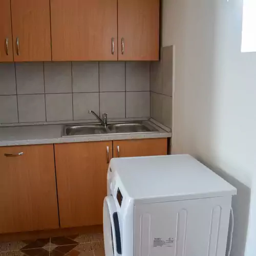 Petróczy István Polgári Védelmi Kiképző Bázis Apartman Kovácsvágá 013 kép
