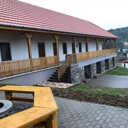 Petróczy István Polgári Védelmi Kiképző Bázis Apartman Kovácsvágá 025 kép
