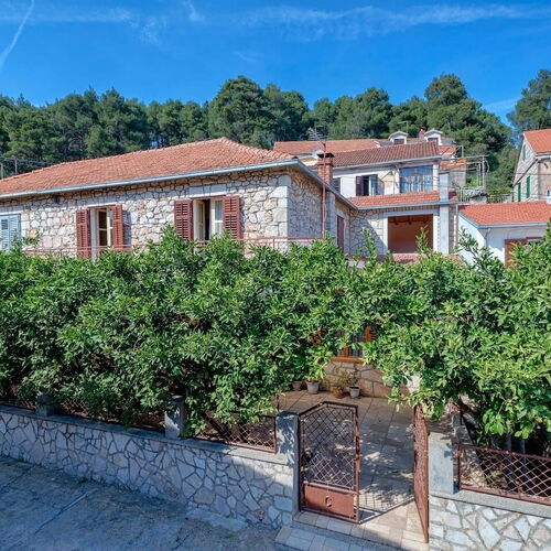 Nyaralóház Parkolóhellyel Svirce, Hvar - 17682 Svirče  2