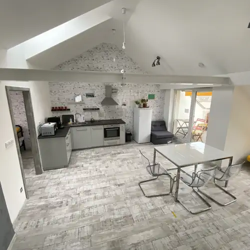 8x8 Tetőtér Apartman Szeged 023 kép