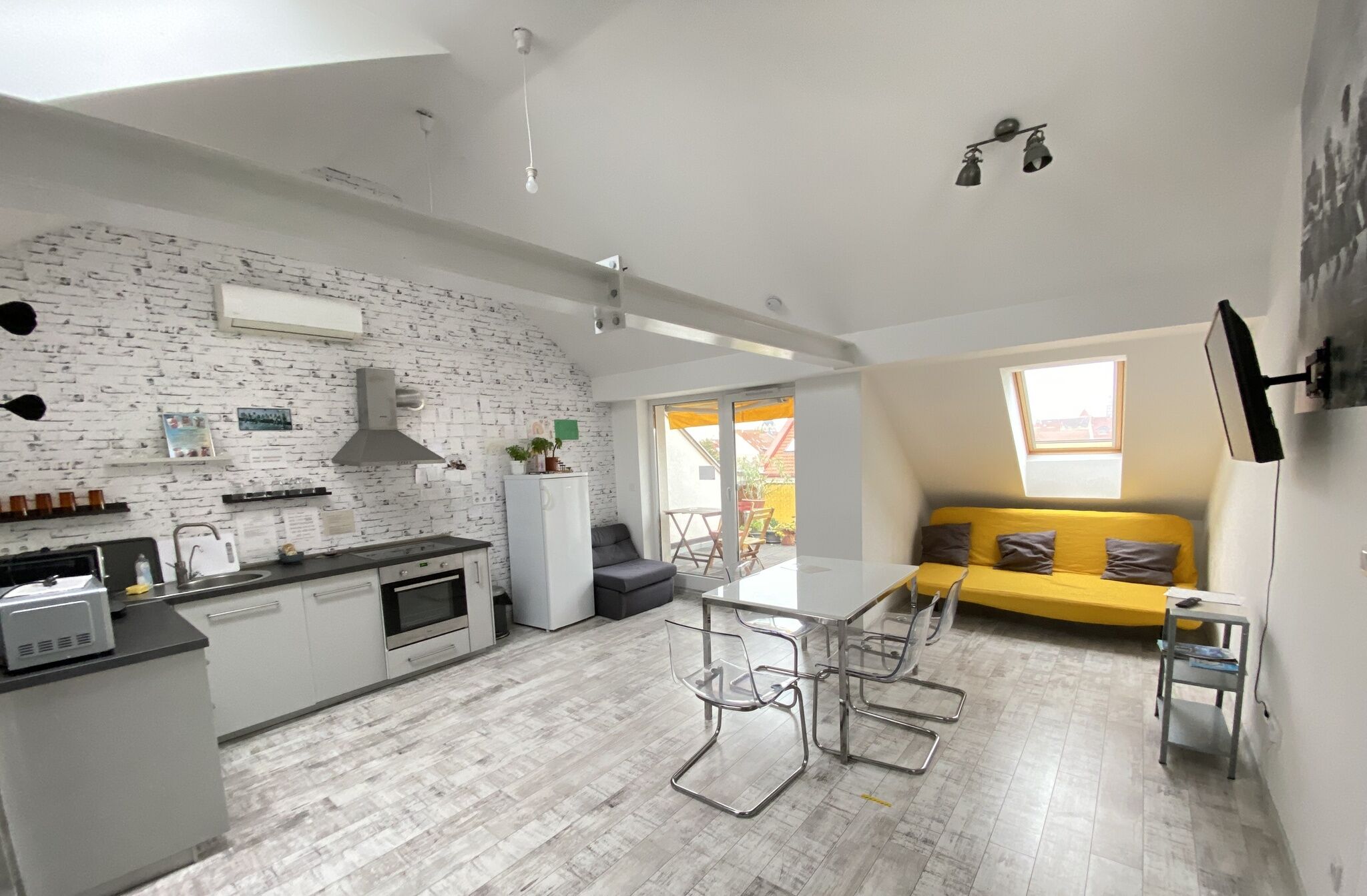 8x8 Tetőtér Apartman Szeged