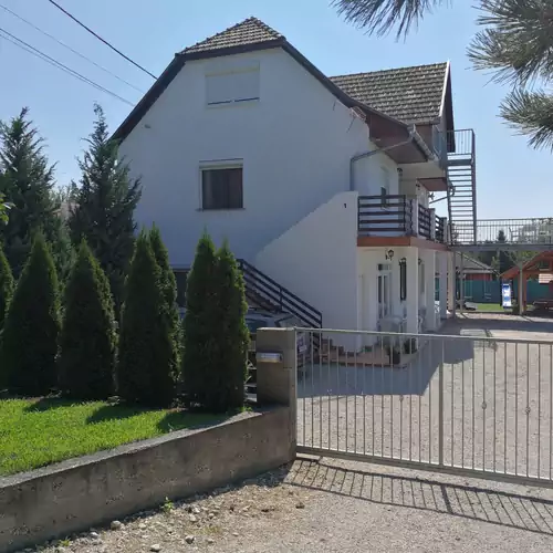 Beáta Apartman Balatonboglár 004 kép