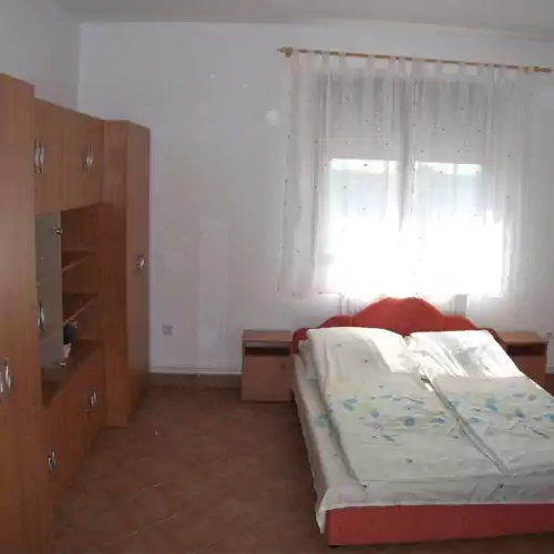 Beáta Apartman Balatonboglár 016 kép