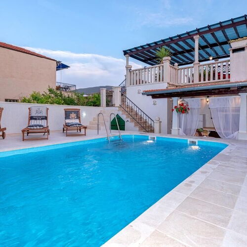 Apartmanok A Tenger Mellett Medencével Jelsa, Hvar - 2067 Jelsa  3
