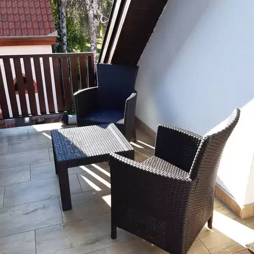 Flóra Apartman a Balatonnál Lova 013 kép