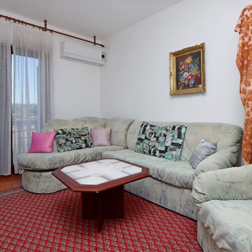 Apartmanok Parkolóhellyel Banjol, Rab - 16082 Banjol