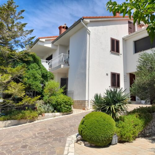 Apartmanok Parkolóhellyel Banjol, Rab - 16334 Banjol