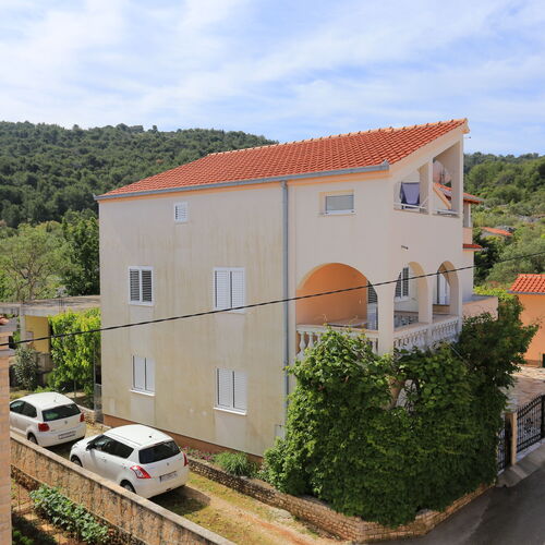 Apartmanok A Tenger Mellett Slatine, Ciovo - 16341 Slatine  4