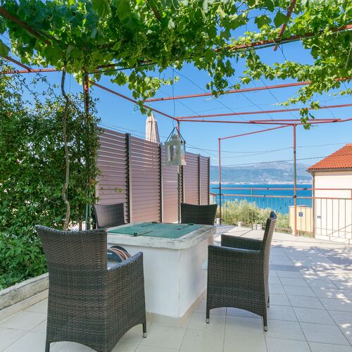 Nyaralóház A Tenger Mellett Slatine, Ciovo - 16343 Slatine