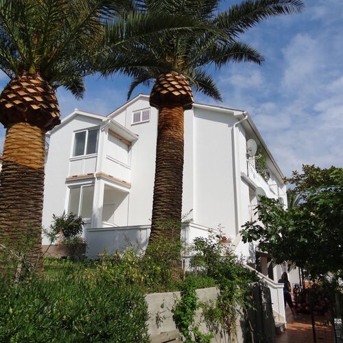 Apartmanok Parkolóhellyel Rab - 16359  4