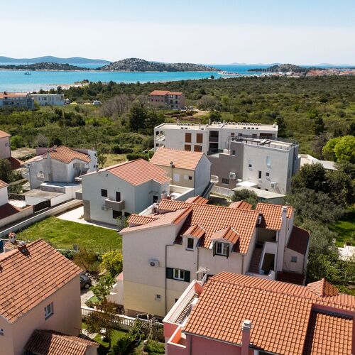 Apartmanok Parkolóhellyel Vodice - 16543  3
