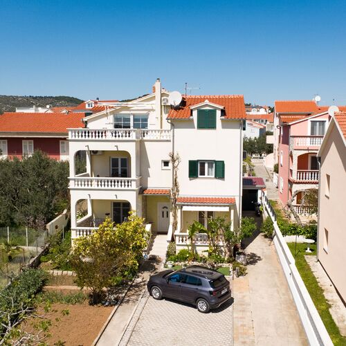 Apartmanok Parkolóhellyel Vodice - 16543  2