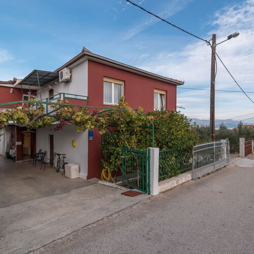 Apartmanok Parkolóhellyel Slatine, Ciovo - 16731 Slatine  3