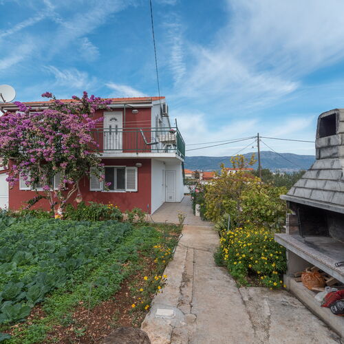 Apartmanok Parkolóhellyel Slatine, Ciovo - 16732 Slatine  2