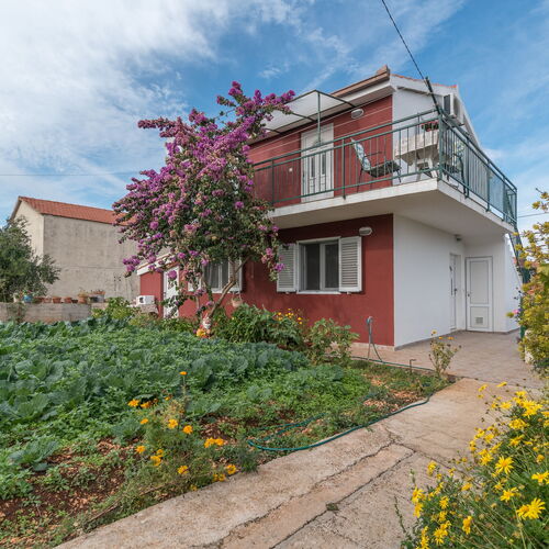 Apartmanok Parkolóhellyel Slatine, Ciovo - 16732 Slatine  4