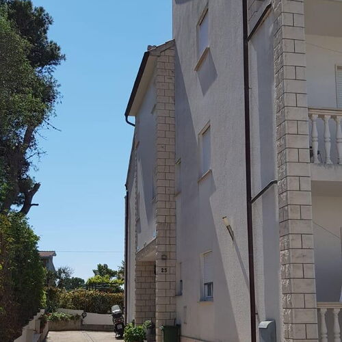 Apartmanok Parkolóhellyel Okrug Gornji, Ciovo - 17032 Okrug Gornji  4