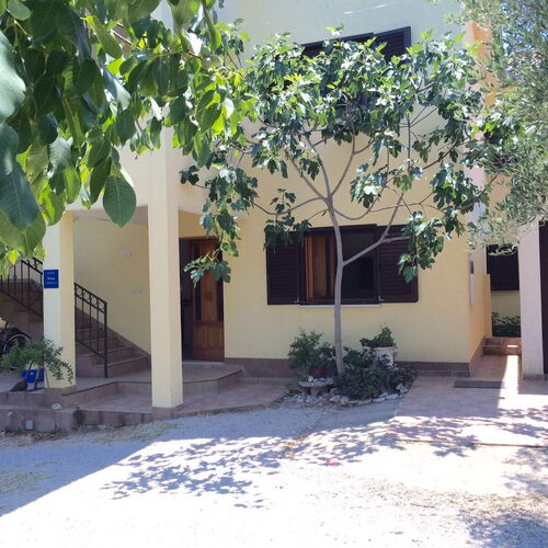 Apartmanok Parkolóhellyel Vinisce, Trogir - 17062 Vinišće